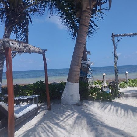 Lunazul Eco-Cabana Frente Al Mar Махахуал Екстериор снимка