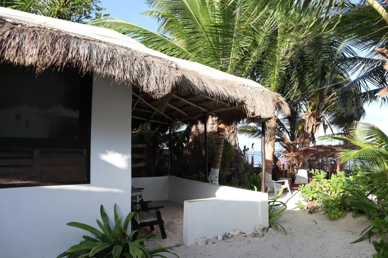 Lunazul Eco-Cabana Frente Al Mar Махахуал Екстериор снимка