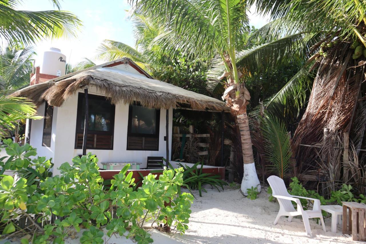 Lunazul Eco-Cabana Frente Al Mar Махахуал Екстериор снимка