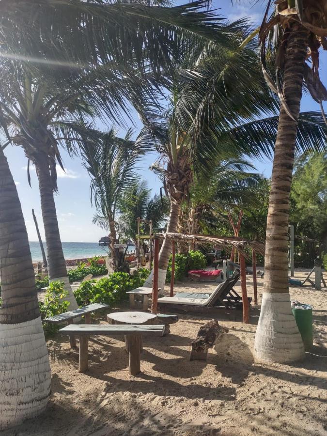 Lunazul Eco-Cabana Frente Al Mar Махахуал Екстериор снимка